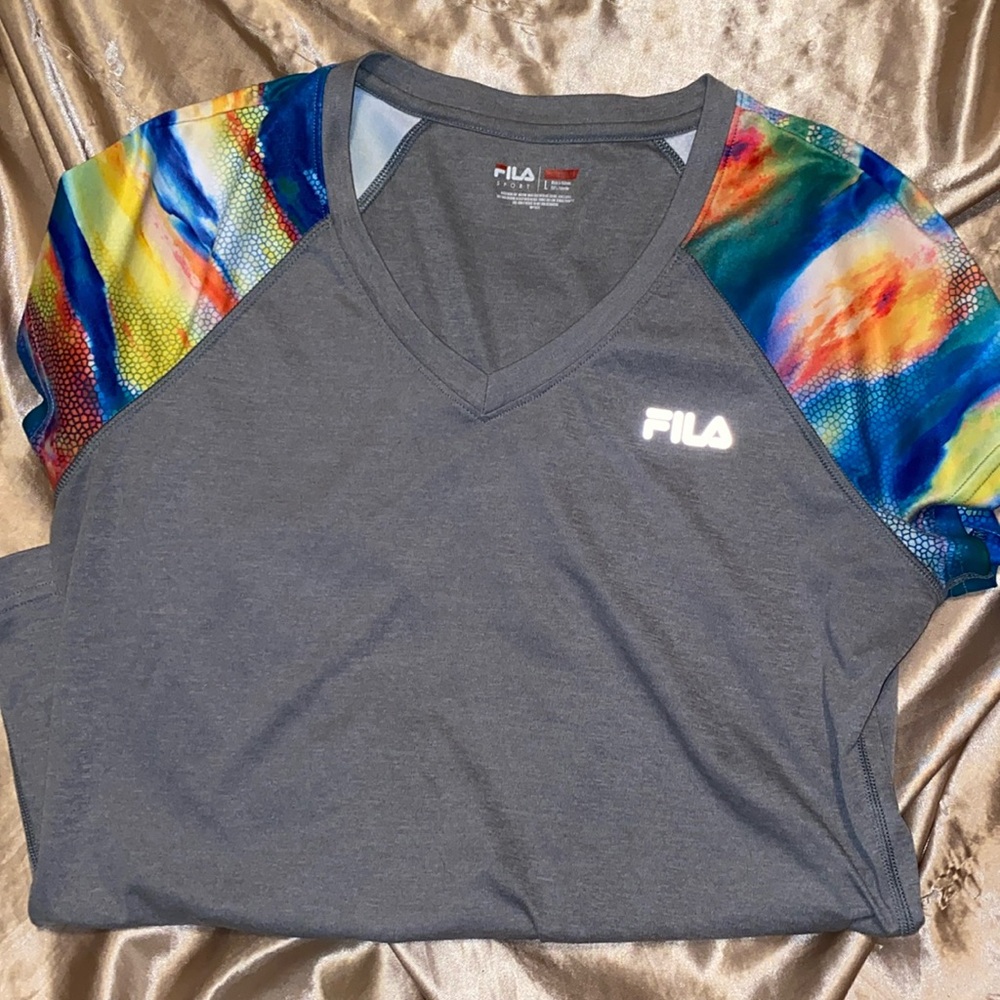FILA sport gray/multicolor women’s athletic shirt | large NWOT